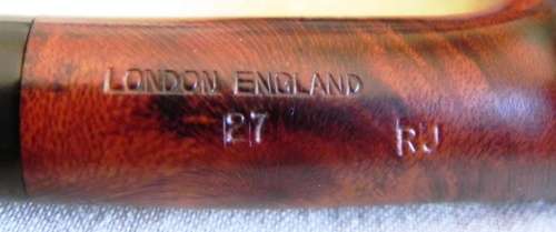 COLLECTIBLE SMOKING PIPE. LONDON MADE COMOY'S GUILDHALL