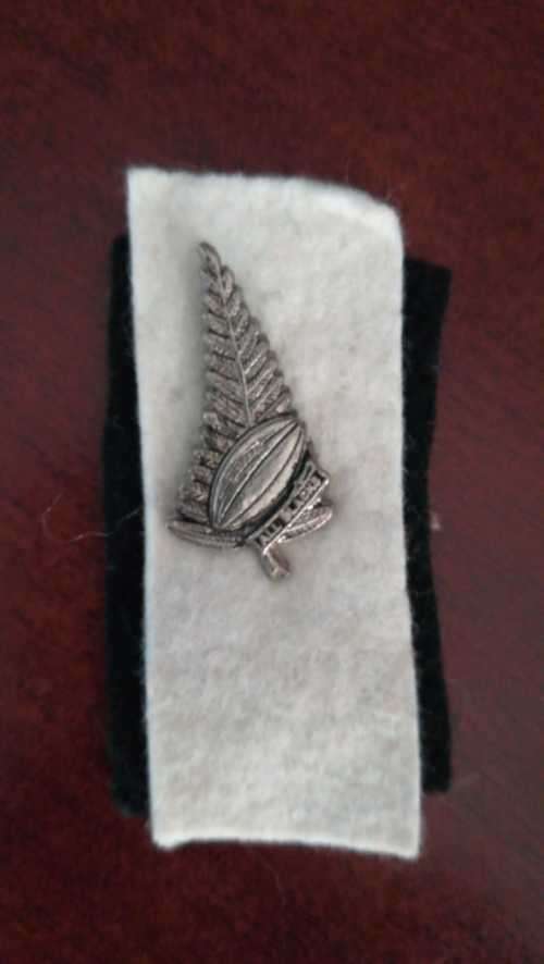 Vintage New Zealand Pin