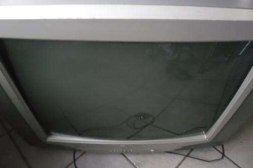 SANSUI  MASIVE 82 TV EXCELLENT WORKING NO REMOTE