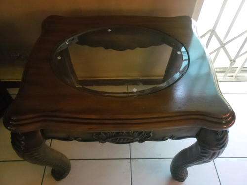 THIS IS A GREAT BARGAIN VERY UNIQUE TABLE NOT SEEN AROUND IT MUST GO