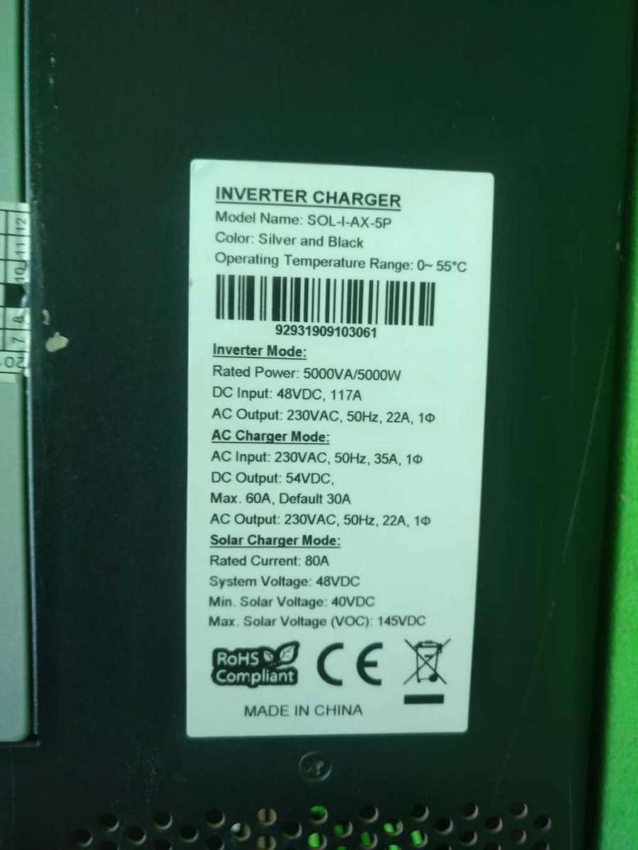 5KW Mecer inverter 48 Volt, builit in 80 AMP solar charge vontroller