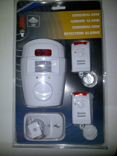 Wirless home alarm with 2 remotes