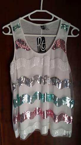Stunning ladies top