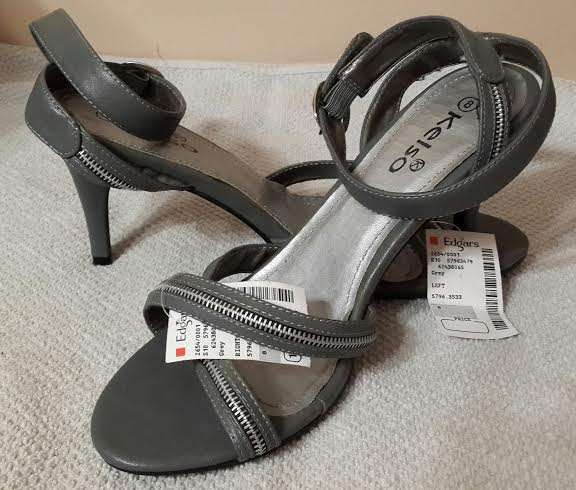*Spring sale* Brand new Kelso sandals