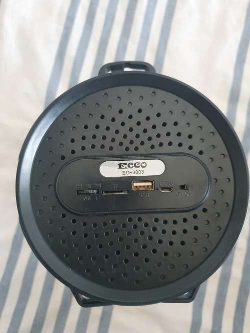 Bluetooth Speakers *FREE SHIPPING*