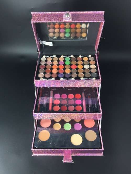 Missyoung Make Up Kit MC1205