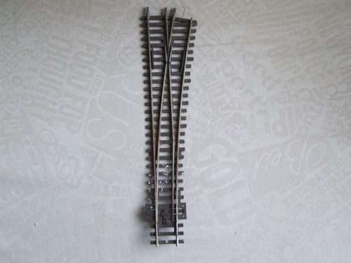 Peco Turnout Right Hand Medium Radius