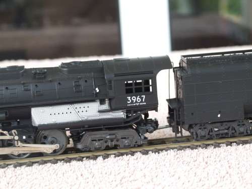 Rivarossi HO Scale Union Pacific 4-6-6-4 Challenger Class Locomotive No, 3967