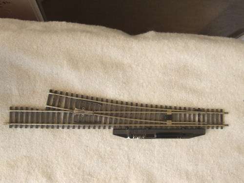 Roco HO/OO Code 100 Turnout Right-hand Long: Second-hand