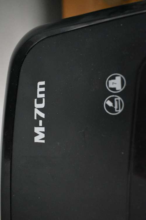 Fellowes M-7cm Paper shredder