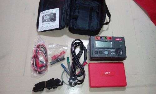 UNI-T UT526 MULTI FUNCTION TESTER