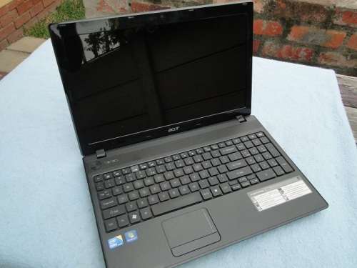 Acer Aspire 5742- Intel I3 370M  - 2.40 Ghz CPU - 4 Gig Memory - 320  Gig Hard Drive - Price Drop