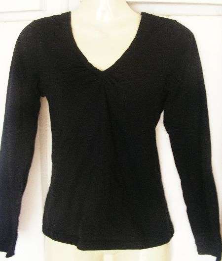 SALE!!!! CUTE BLACK LONG-SLEEVED TOP (M)