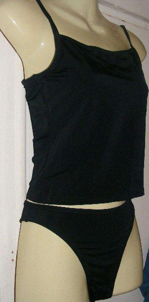 SALE!!!!! GORGEOUS BLACK IMPORTED SWIMSUIT (28-30/6-8)