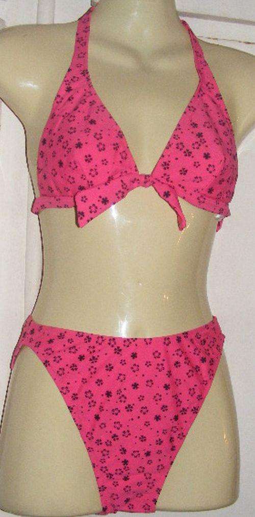 GORGEOUS PINK IMPORTED BIKINI/ BLACK FLOWERS (32)