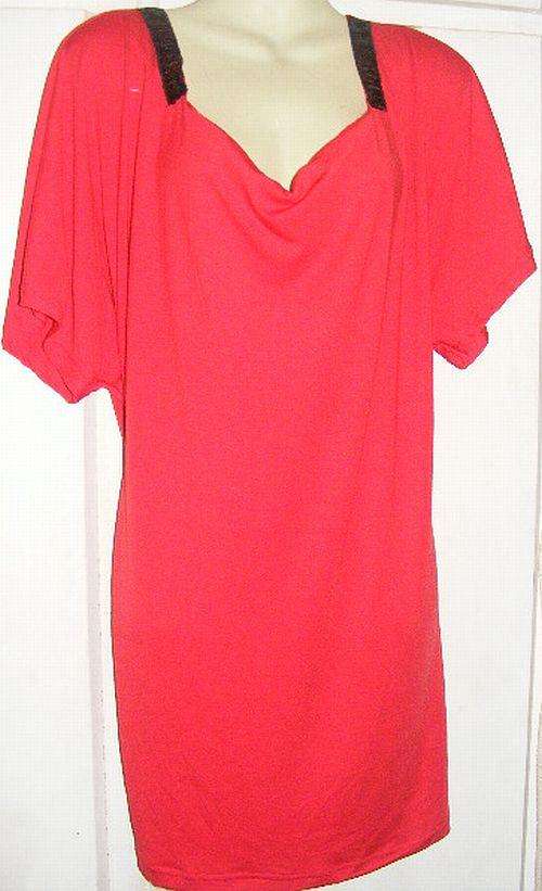 SALE!!!!!GORGEOUS RED DONATELLA TOP WITH SEQUINCE (20-24)