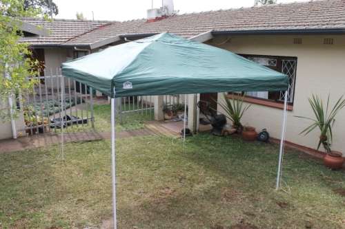 CampMaster 3mx3m Gazebo