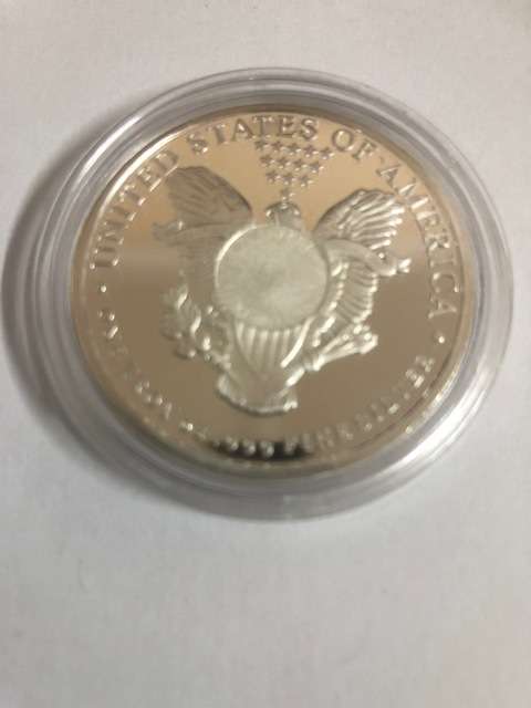 SILVER LIBERTY ROUND 1 OUNCE COIN SILVER FINENESS .9999 ENCAPSULATED