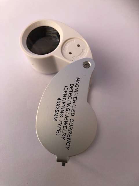 JEWELERS LOUPE MAGNIFIER WITH LED LIGHT