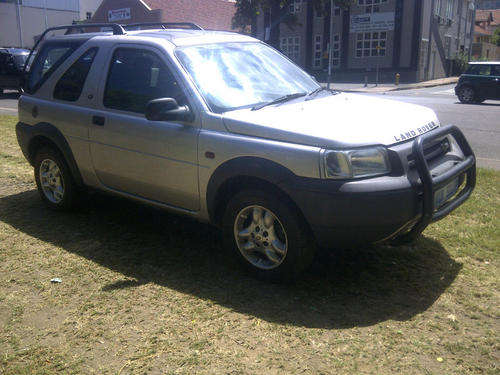 LAND ROVER FREELANDER 2.5 V6.