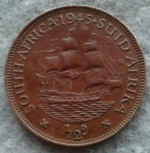 1945 SAU 1/2 PENNY : BRICK RED VERY FINE