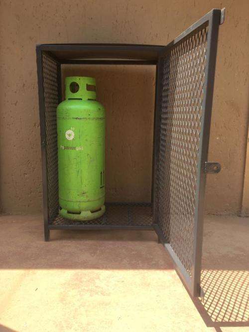 Lockable Steel Gas Cage ( Holds 2x 19Kg Gas Bottles)