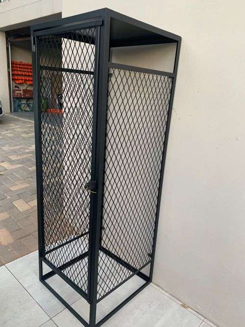 Cage Master - Single 48kg Gas Cage