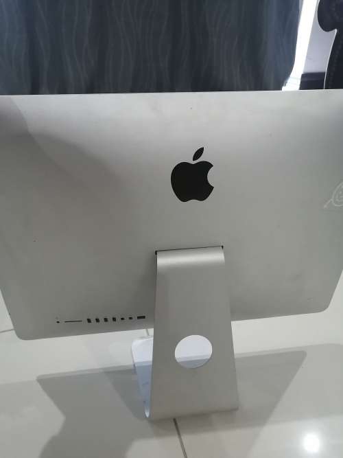 iMac 21.5-Inch `Core i5` 2.7 (Late 2013) ***Repair Center Clearance Sale***