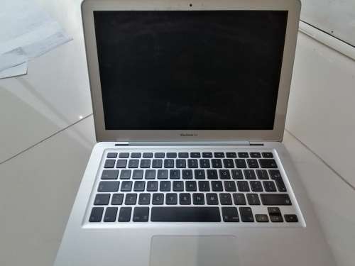 MacBook Air 13` - 1.6 GHz Core 2 Duo (P7500) ***Repair Center Clearance Sale***