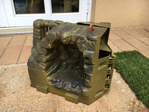 Vintage Mattel 1984 Building Unit - He Man and Masters of the Universe?