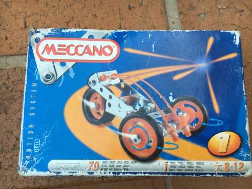 Meccano Model set to build - good value