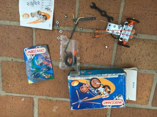 Meccano Model set to build - good value