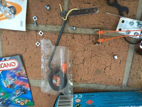 Meccano Model set to build - good value