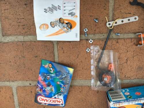 Meccano Model set to build - good value