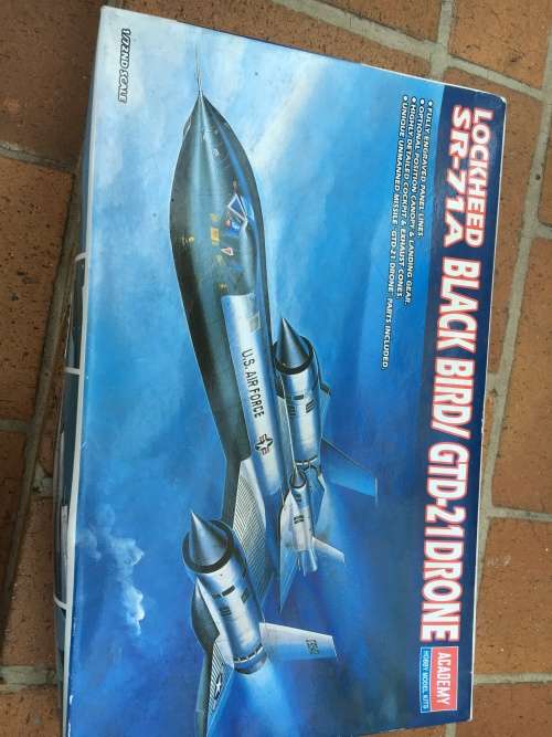 Model aircraft per pic - very cheap