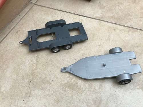 2 x trailers plastic