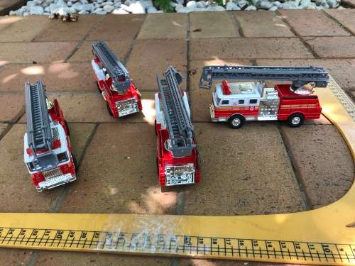 4 fantastic fire engines for layout or display