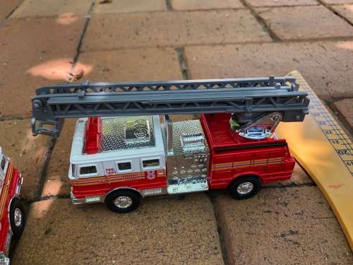 4 fantastic fire engines for layout or display
