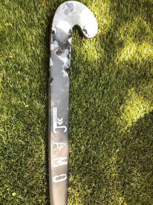Hockey Stick - Carbon, Kevlar and Glassfibre - Nice and Good Condition