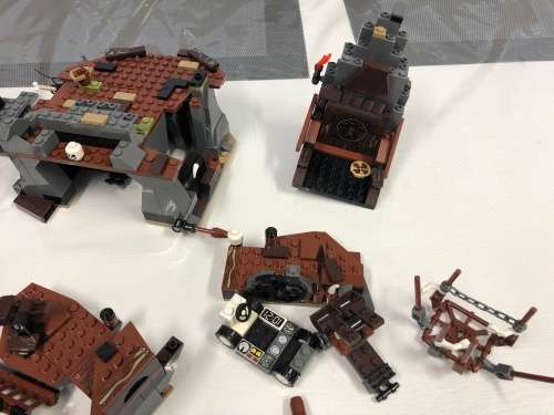 Wow - large set of Lego - Hobbit
