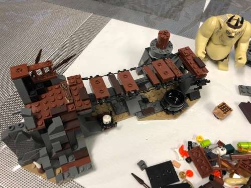 Wow - large set of Lego - Hobbit
