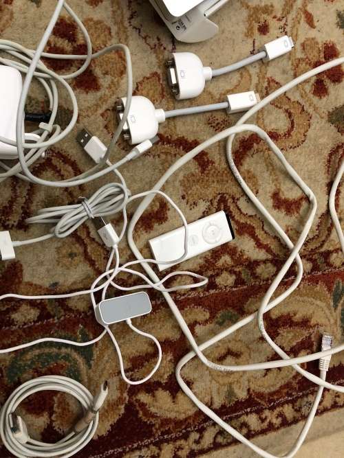 Apple External storage device and lots of cords / accessories