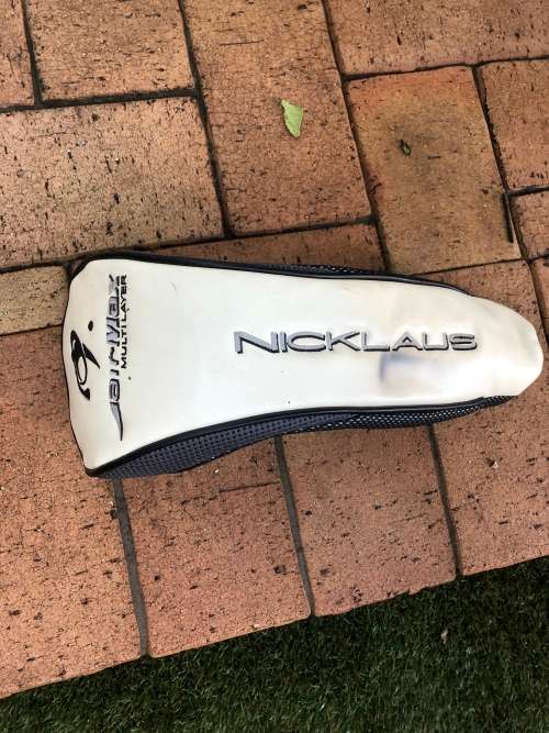 Lovely Nicklaus Golf Driver with cover