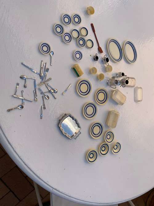 Wow - vintage play cutlery and dishes set - very rare