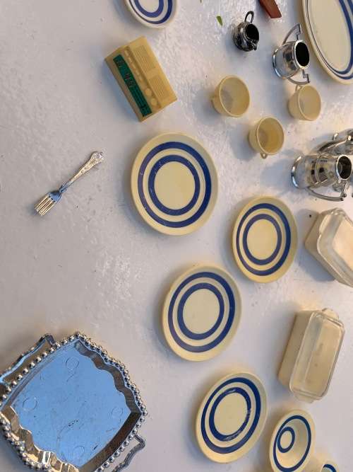 Wow - vintage play cutlery and dishes set - very rare