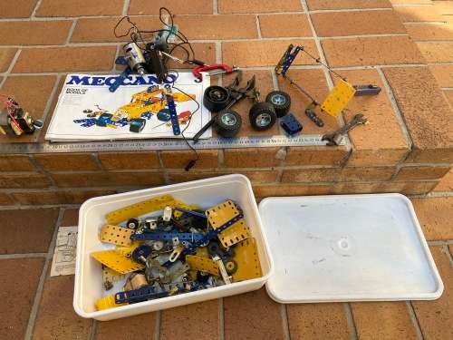 Lovely meccano set