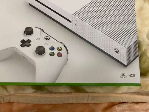 Brand new and Sealed XBOX ONE S - 1 T