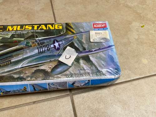 P51-C Mustang Model Kit - New 1:72