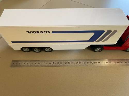 Very Large Volvo Truck - very nice