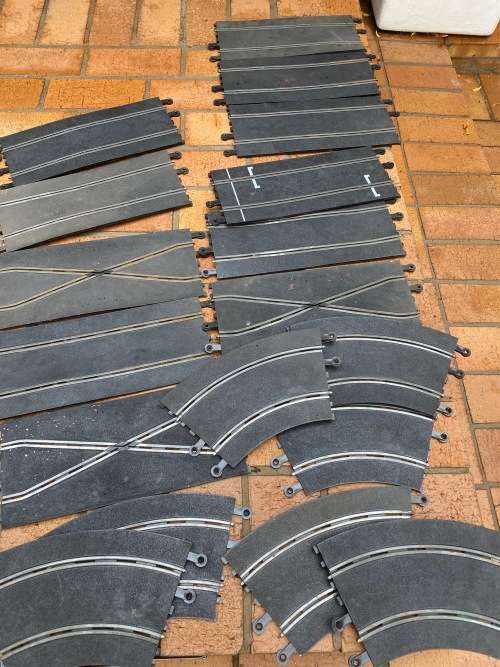 Nice set of scalextric tracks - cheap - see pics